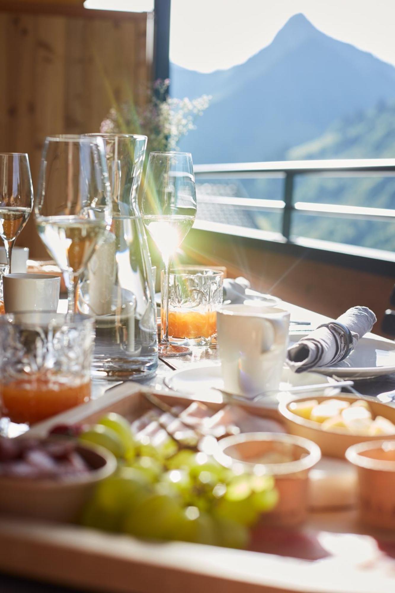 Апартаменты Alpenstolz Damuels Haus 2 - Stilvoll Urlauben In Den Bergen Экстерьер фото