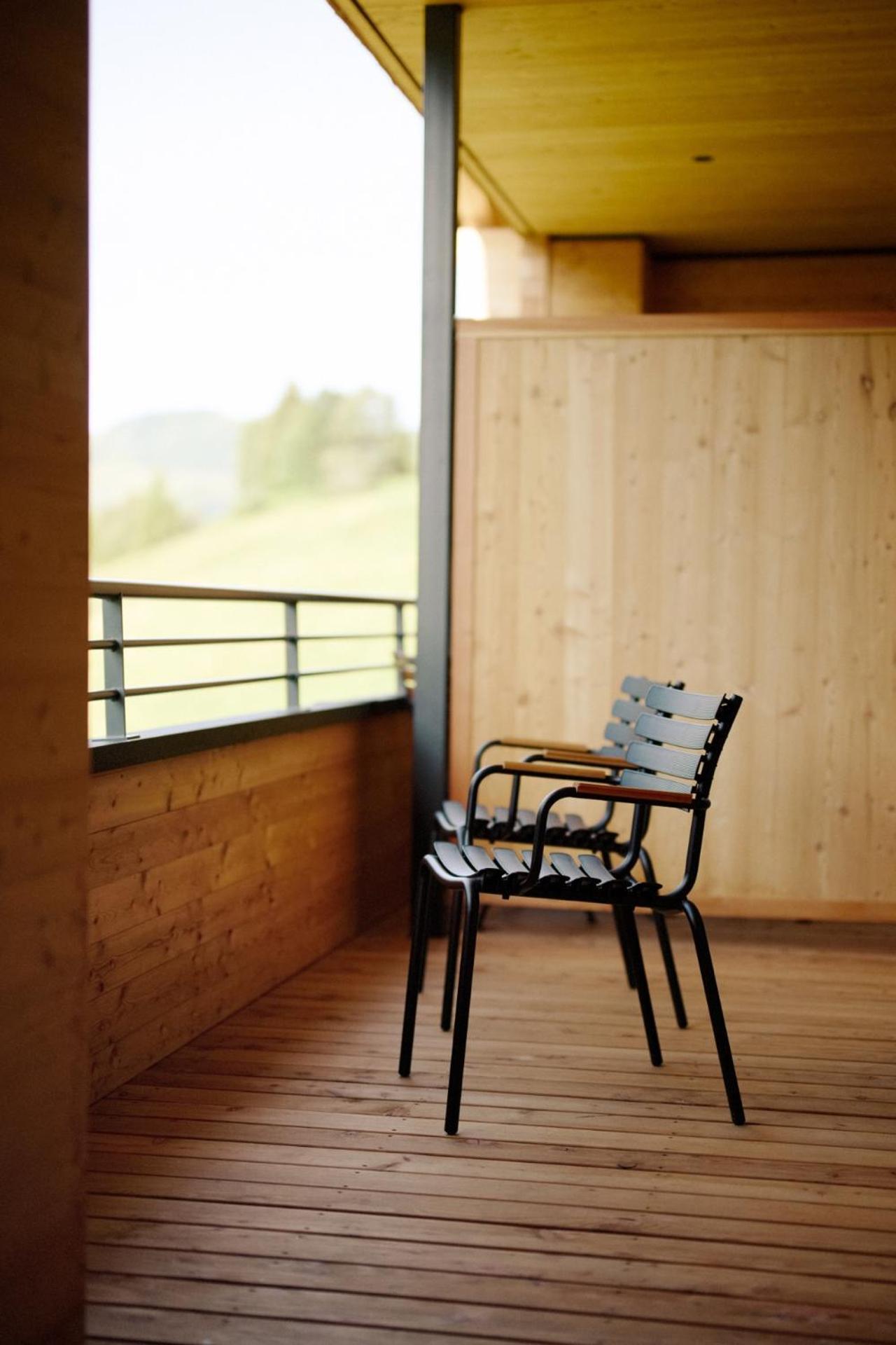 Апартаменты Alpenstolz Damuels Haus 2 - Stilvoll Urlauben In Den Bergen Экстерьер фото